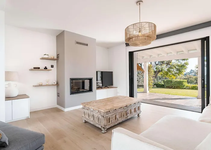 Вилла Capricho Front Golf Pool Views